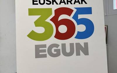 Albistegia: 2025-12-03