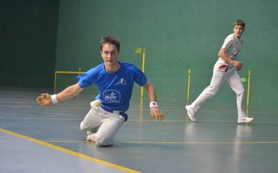 Pablo Aldaz, gazteen lau t'erdiko txapelduna