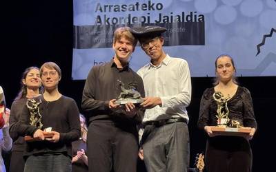 Vozbutas eta Wang, Arrasate Hiria akordeoi lehiaketako garaileak