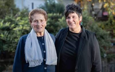 Baserriko bizimodua, andre baten ahotik