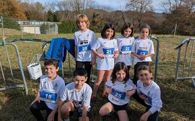 Nile Agirretxe txapelduna eta Jurgi Davila txapeldunordea Gipuzkoako kros txapelketan