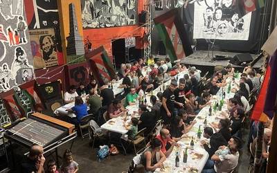 Prozesu bolivartarrari buruzko hitzaldia, gaur, gaztetxean