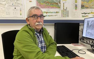 "Harri lauza baten kolapsoak eragin du lurrikara"