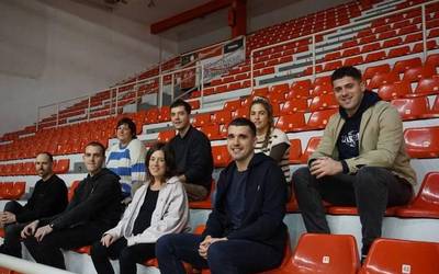 Jone Uria getxoztarrak kantatuko du Bizkaiko Bertsolari Txapelketako finalean, abenduaren 20an