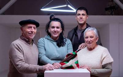 Zetaken 'Xiberutikan mendebaldera', 24. Korrikaren abestia