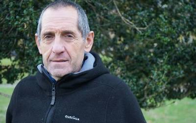 “Nire zainetan sartuta daukat otsoa horrenbeste urteren ondoren, nahiz eta bere izena gatazkaren sinonimo izan”