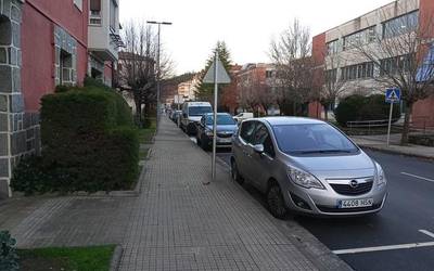 Araba Ibilbidean aparkalekuak jartzea gaitzetsi du EAJk