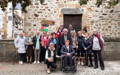 Izena eman behar da Aramaio Lagunkoiaren eguazteneko irteerarako