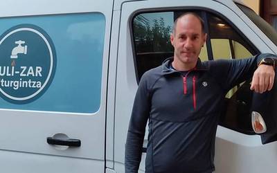 «Bezeroari entzun eta irtenbiderik onena ematea da gure nahia»