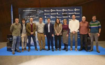 Imanol Pradalesen harrera jaso du 'Errio' dokumentalaren lantaldeak Mendi Film jaialdian