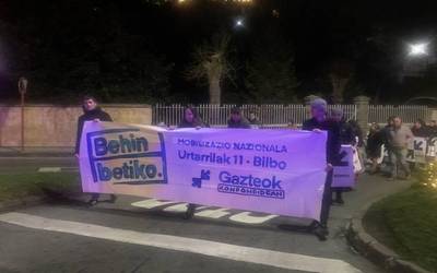 Ekintza desberdinak izango dira Gabon garaian, preso, iheslari eta deportatuen alde