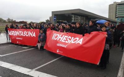 Euskara eskubideen "zatiketak" 39 urte