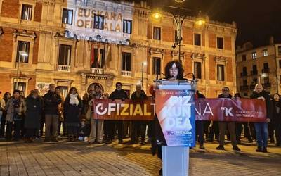 Nafarroan Pizkundea izan dadin ezinbestekoa da euskarak ofizialtasuna eskuratzea Nafarroa osoan