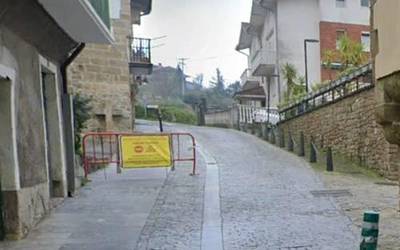 Gaur goizean bi orduz trafikoari itxita egongo da Kale Nagusia