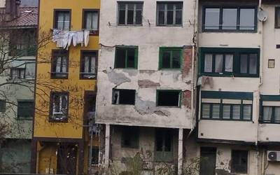 "Herri tristea eta abandonatua"