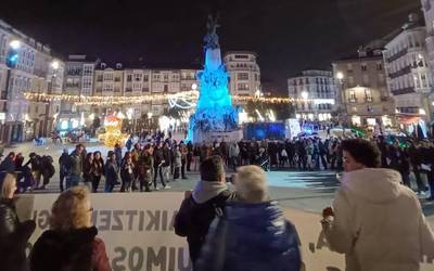 Arrazakeriaren aurkako kafe tertulia egingo dute larunbatean