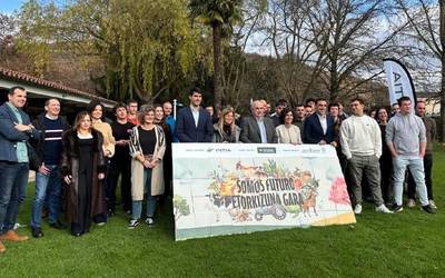 Nafarroako 36 abeltzain eta nekazari gazte prestatu dira lehen instalazio profesionalerako