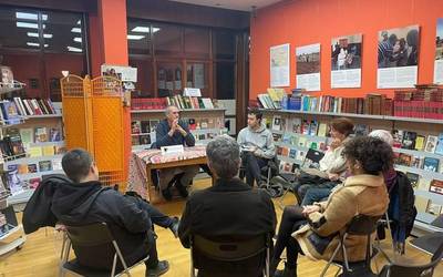 Irakurleen txokoa - Ai gure juaneteak!