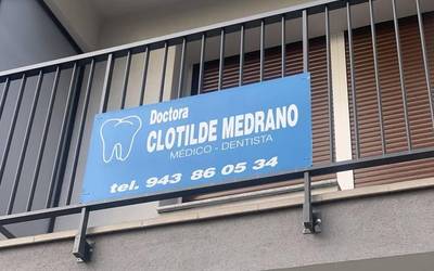 Clotilde Medrano doktorearen hortz klinikak aurrera egingo du