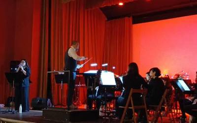 Gabonetako kontzertu solidarioa emango du bihar Musika Bandak