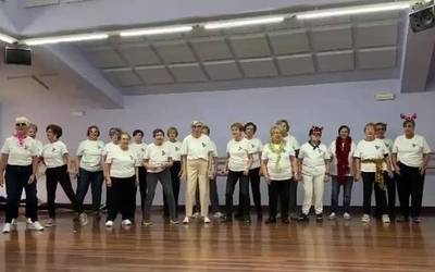 Inazio Bereziartua eskolako talde batek "Euskal rock'n roll" kantaren bertsioa egin du EITB Maratoirako