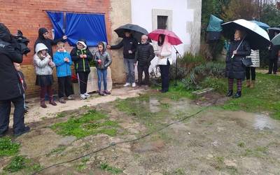 Ezbeharraren mendeurrena