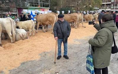 Ganadua gertutik ezagutzeko aukera