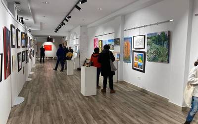 Kattagorri arte eskolako ikasleek egindako lanen erakusketa ireki dute Portaleburun