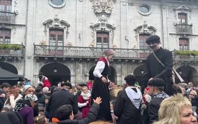 Gabon giroan murgildu da guztiz Debagoiena