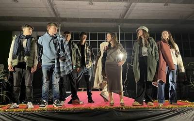 DBH 4. mailako Laudio Ikastolako ikasleek desfilea egin zuten duela astebete