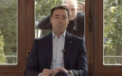 Jose Luis Kortak urte amaierako hitzaldiarekin lagun du Imanol Pradales lehendakaria