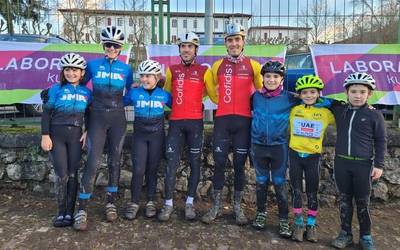 Urteari amaiera ona emateko, Dorletako Ama Txirrindulari eskolakoak Segurako ziklo-kros proban izan dira