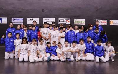 Reyes Azkoitia Sariaren seigarrena ere, arrakastatsu