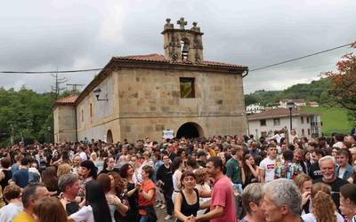 Hiru erromeria antolatu dituzte Aristerrazun urte hasierarako