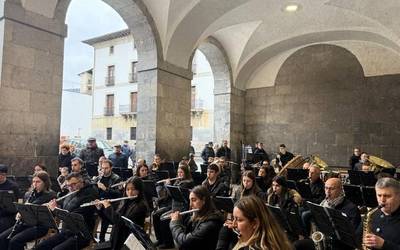 Gabon kutsuko emanaldi goxoa eskaini du Azkoitiko Musika Bandak Urtezahar egunean