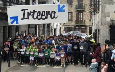 [ARGAZKIAK] Inoiz baino jendetsuagoa izan da Bortzirietako elkartasun San Silvestre lasterketa