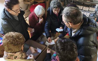 Zozketa Mundialak 135 sari banatu ditu