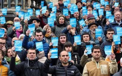Bilboko manifestaziora joateko autobusak antolatu dituzte eskualdetik