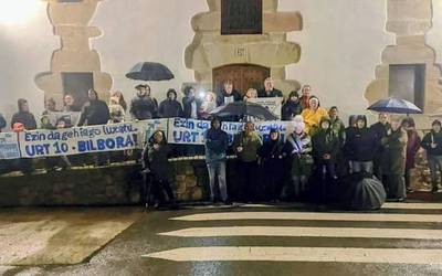 Sareren manifestaziora joateko deia egin dute