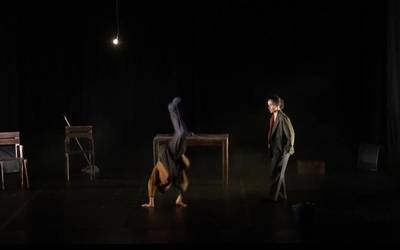 Dantza bidez kontatutako istorio bat taularatu dute Bergarako Seminarixoan