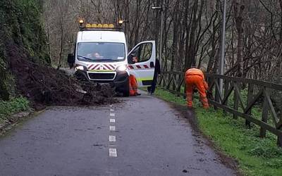 Hamabi peoi balioanitz kontratatzeko enplegu-deialdia kalteberatasun- edo bazterketa-egoeran dauden pertsonentzat