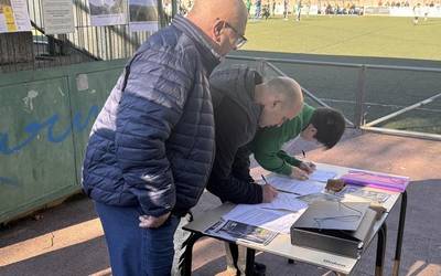 Basalgo zentral eolikoaren kontrako alegazio kanpaina ixteko ekitaldi sinbolikoa, bihar, Eibarren