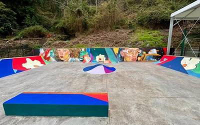 Skate parkean mural berria egin du Jokin Oregi, "Sortwo" artistak