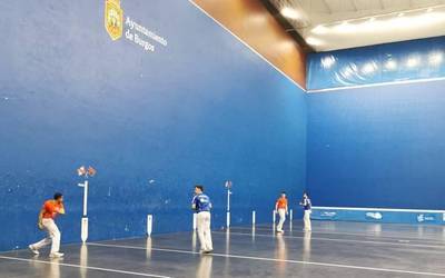 Irurtzunek Kluben Arteko Ohorezko Mailako Txapelketari ekin dio