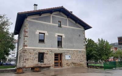 Harkaitz Canok ‘Silueta’ liburua aurkeztuko du Literaturaz Berbetan egitasmoan