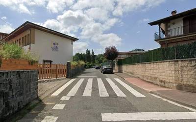 Elizondoko Mendinueta karrika moztuko dute bihar arratsaldean