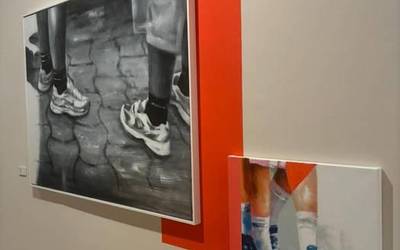 Donostian ikusgai dagoen 'Hiruki' erakusketa kolektiboan parte hartu du Udane Juaristik