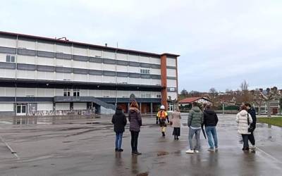 Mendiko Eskolak jarduera berreskuratu du normaltasunez eta ate irekien jardunaldiak astelehenean egingo dituzte