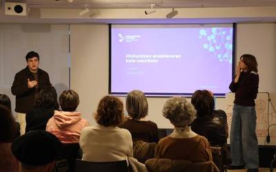 %36,2koa da euskararen kale erabilera Elgoibarren