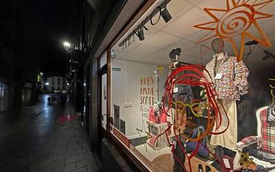 21 saltokik egin dute bat Elgoibarren emakume zientzialariak bistaratzeko ekimenarekin